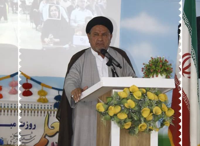 همایش بزرگ فرهنگیان با حضور نماینده کهگیلویه بزرگ در دهدشت برگزار شد .