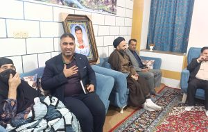 در دیدار سرپرست جدید بنیاد شهید چرام با خانواده شهدا